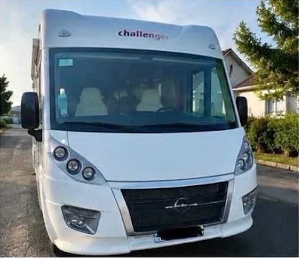 Challenger Sirius 3018 2013